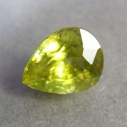 画像1: スフェーン(1.081ct)