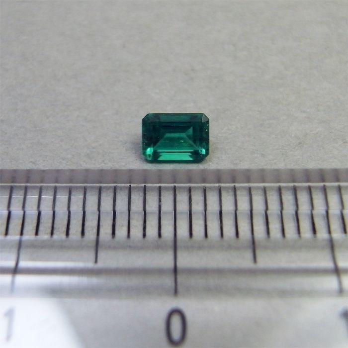 画像: エメラルド（0.29ct）