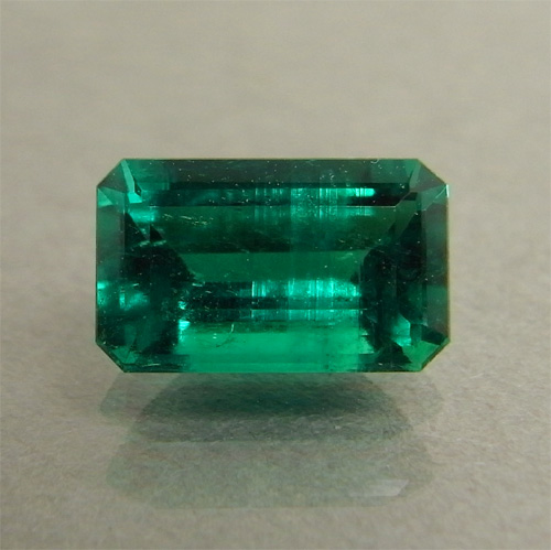 画像: エメラルド（1.28ct）