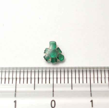 画像: エメラルド(0.44ct)　トラピッチ(花型)